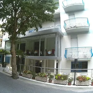 hotel-azzurro.emilia-romagnahotels.net/